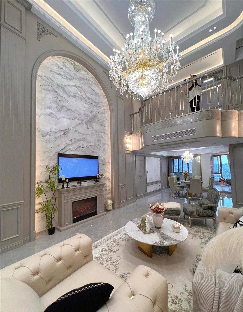 人住这套房子不靠夸张材料取胜靠把日常打理到发光干净到能映出灯具的轮廓不朽情缘游戏平台46岁秦岚的豪宅爆了全屋精致温暖一尘不染刚好适合两个(图5)